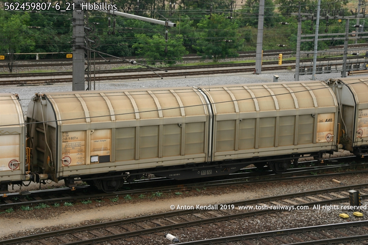 562459807-6_21_Hbbillns.jpg